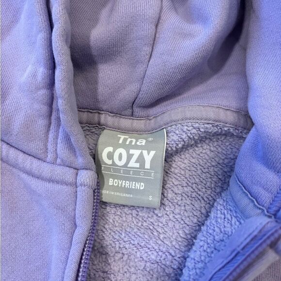 TNA Cozy Fleece Boyfriend Cropped Light Purple Zip Up Hooded Sweatshirt - Picture 5 of 5